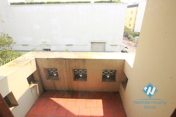 Nice and bright house for rent in Tay Ho area, Ha Noi